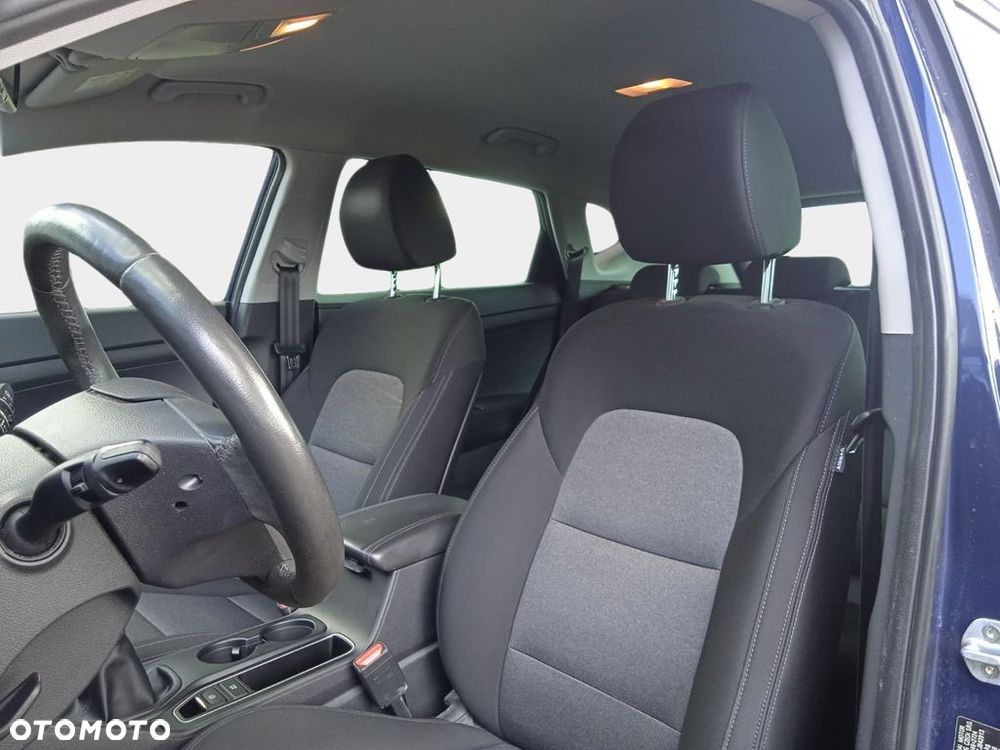 Hyundai Tucson 1.6 GDi Comfort 2WD - 30