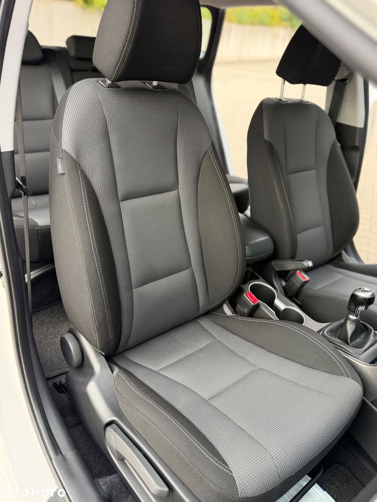 Hyundai i30 1.6 GDI Premium - 12