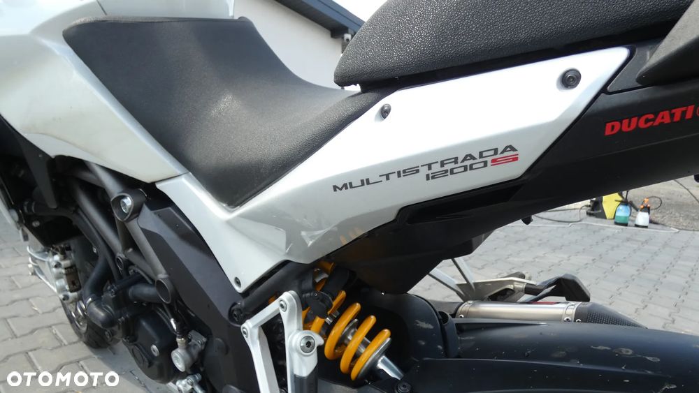 Ducati Multistrada - 19