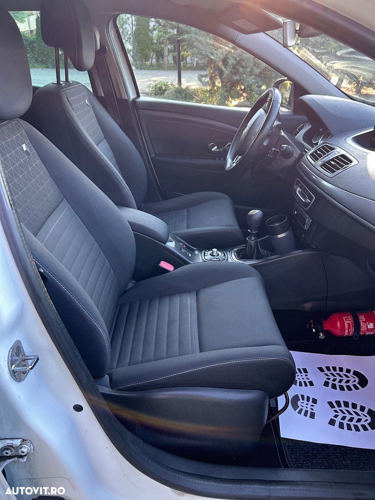 Renault Megane 1.5 dCI Privilege - 8