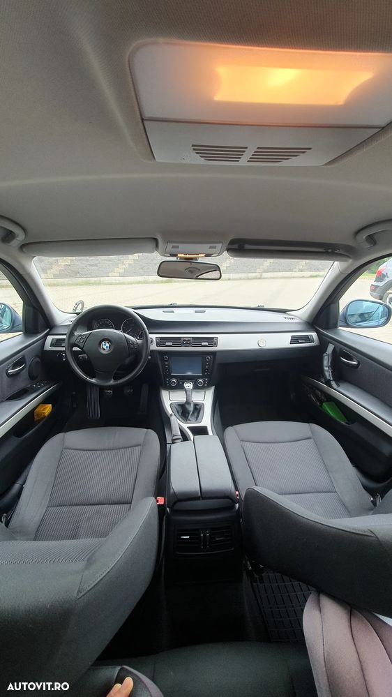 BMW Seria 3 - 2