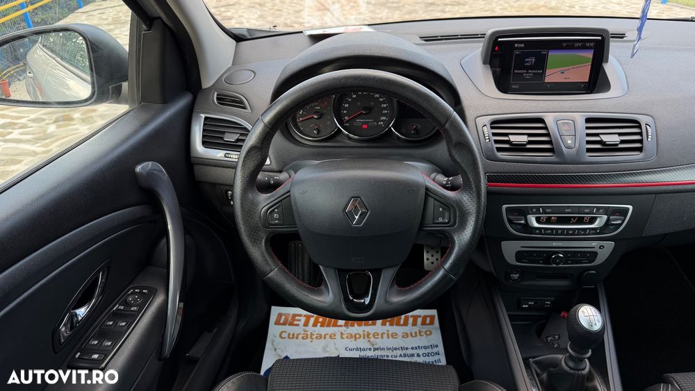 Renault Megane ENERGY dCi 110 GT LINE - 10