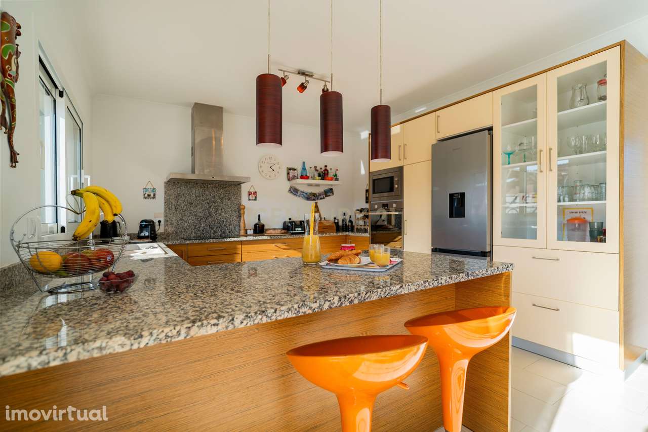 Moradia T3 com Piscina e 3 515 m² de Terreno | Entre o Campo e o Mar | - Grande imagem: 5/37