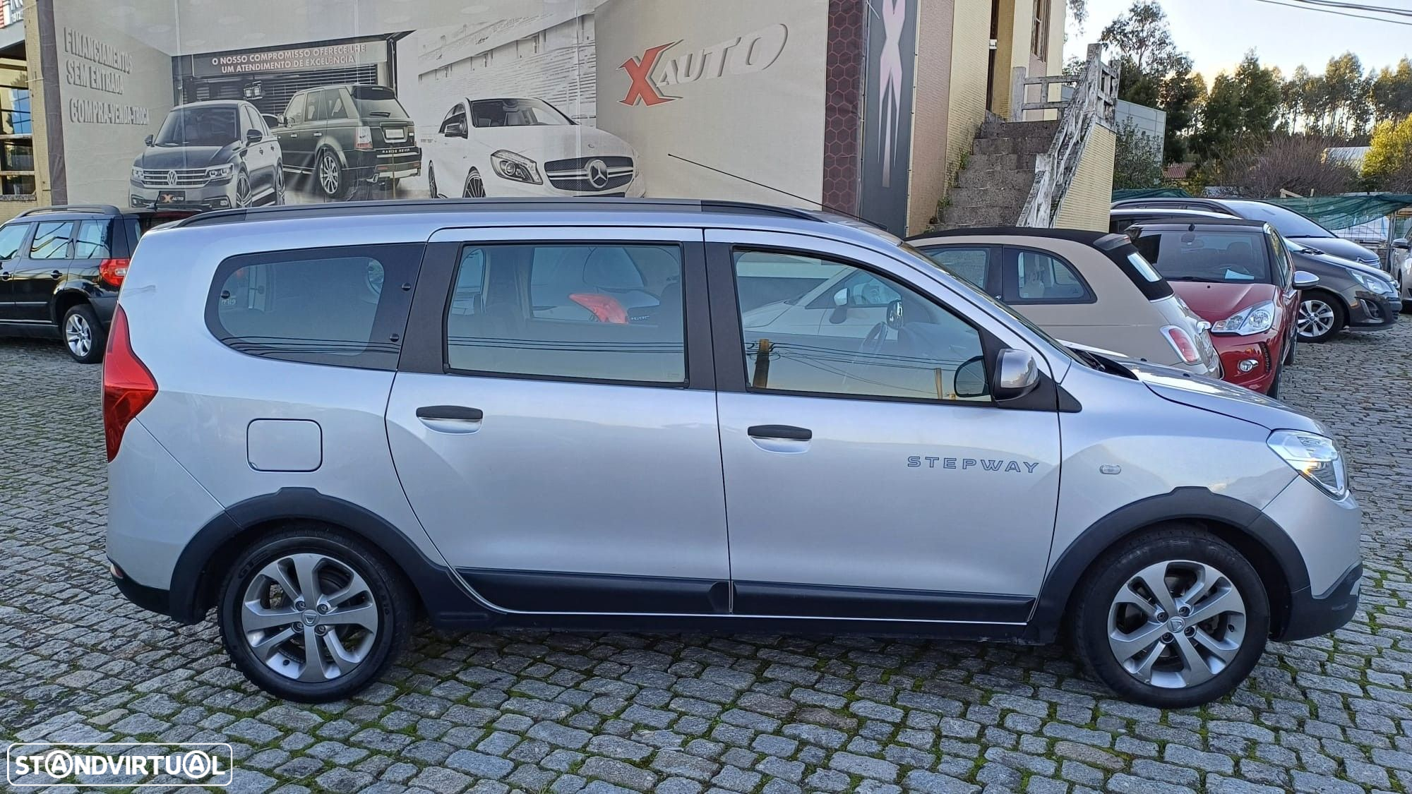 Dacia Lodgy 1.5 dCi Stepway 7L - 7
