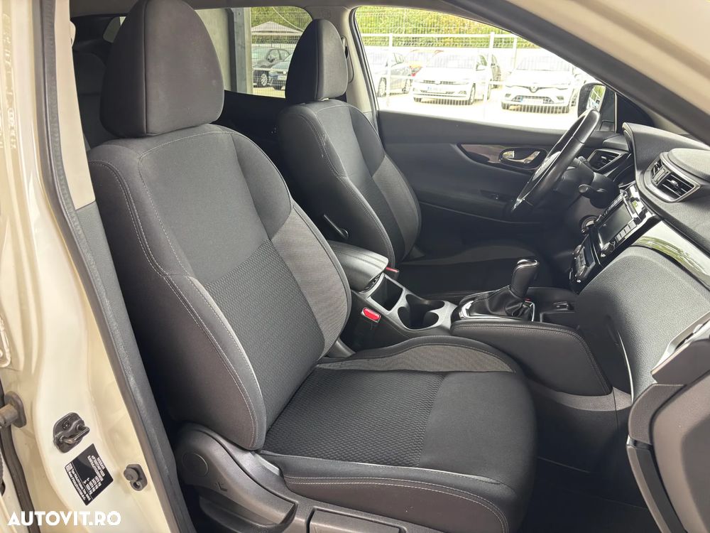 Nissan Qashqai - 30