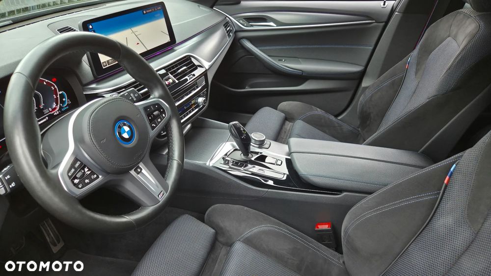 BMW Seria 5 530e xDrive M Sport sport - 20