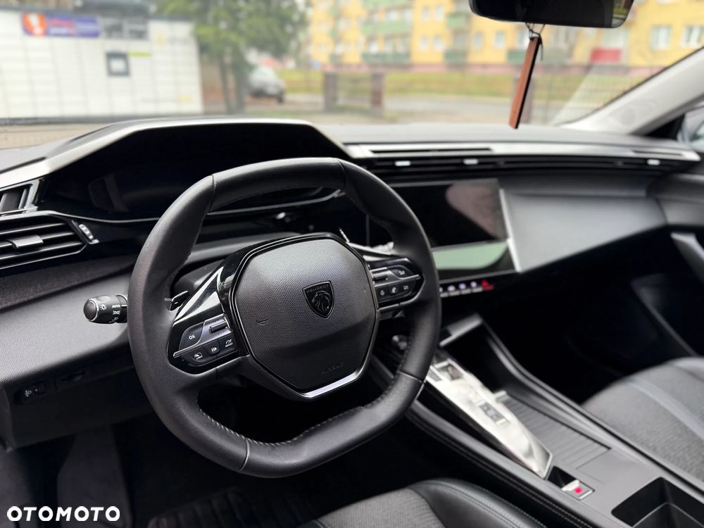 Peugeot 308 PureTech 130 EAT8 Allure - 24