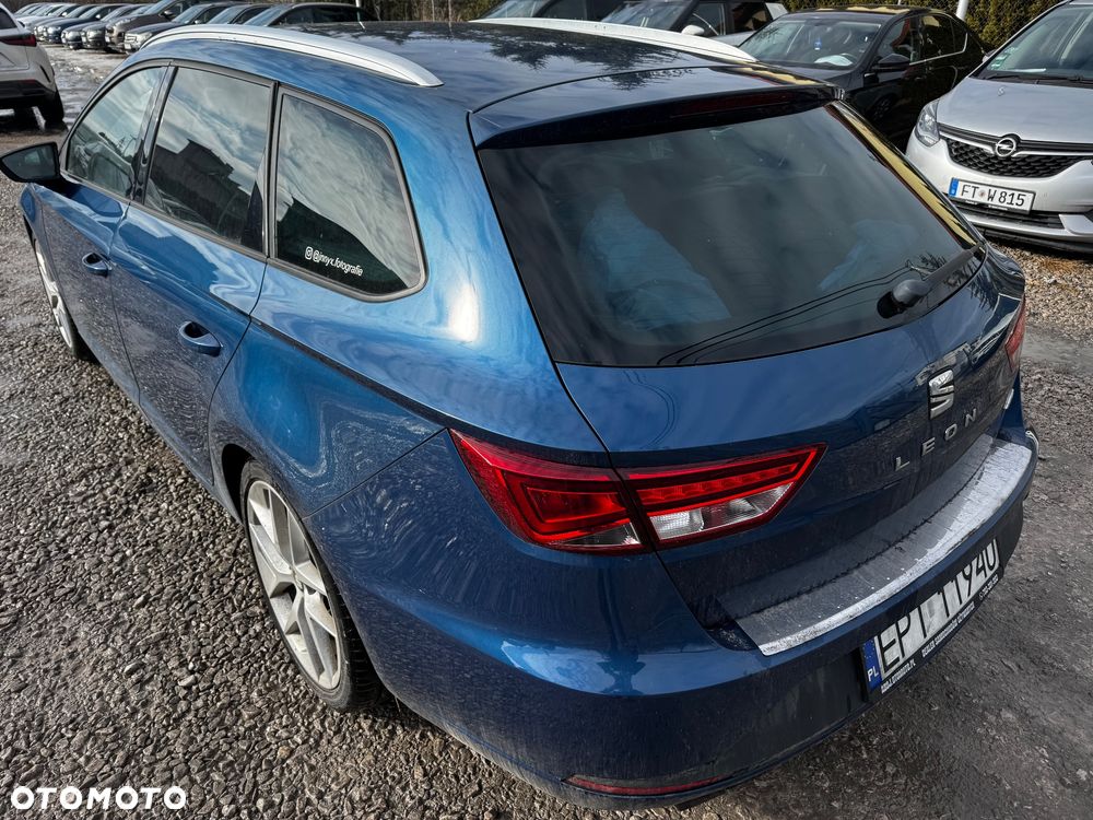Seat Leon Sportstourer 1.8 TSI FR S&S DSG - 12