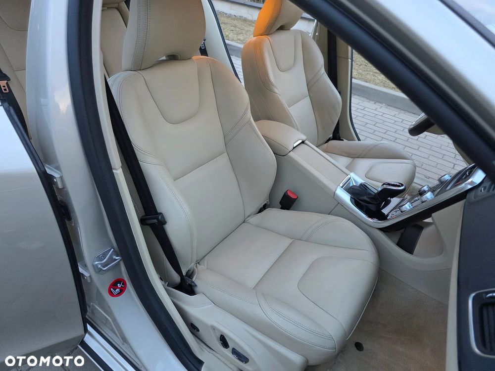 Volvo S60 D4 Geartronic Summum - 28