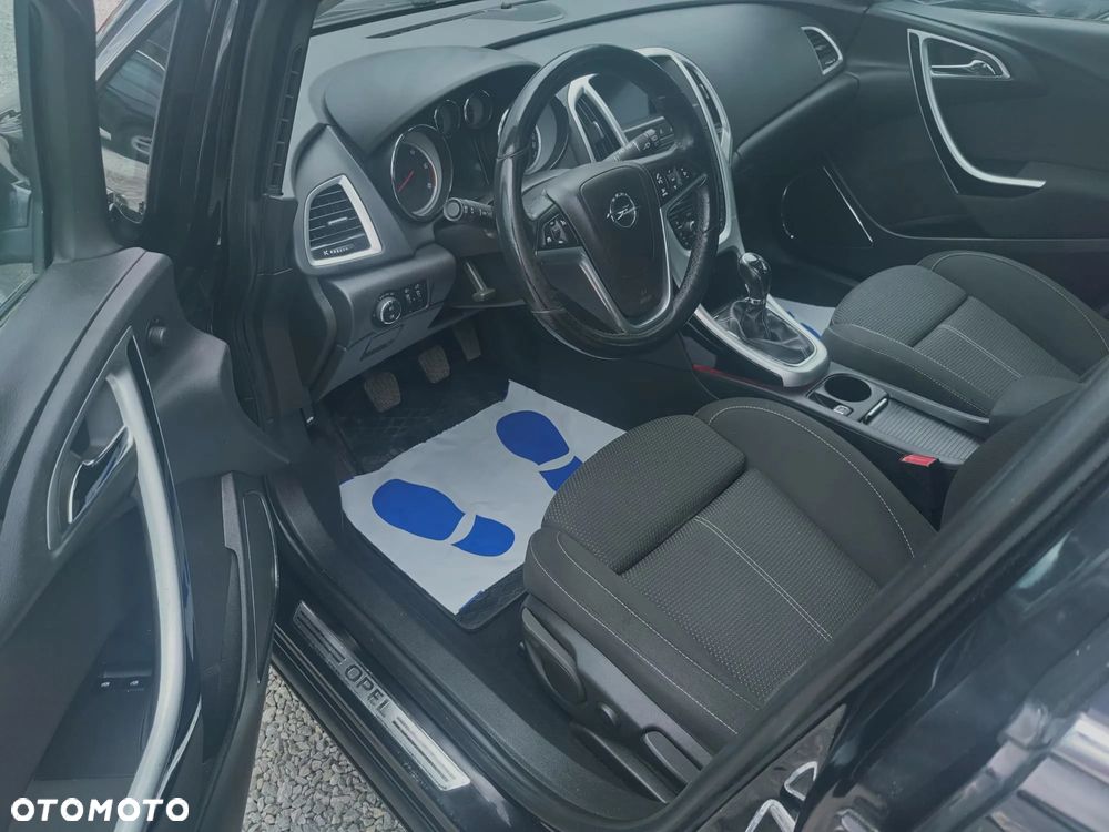 Opel Astra - 9