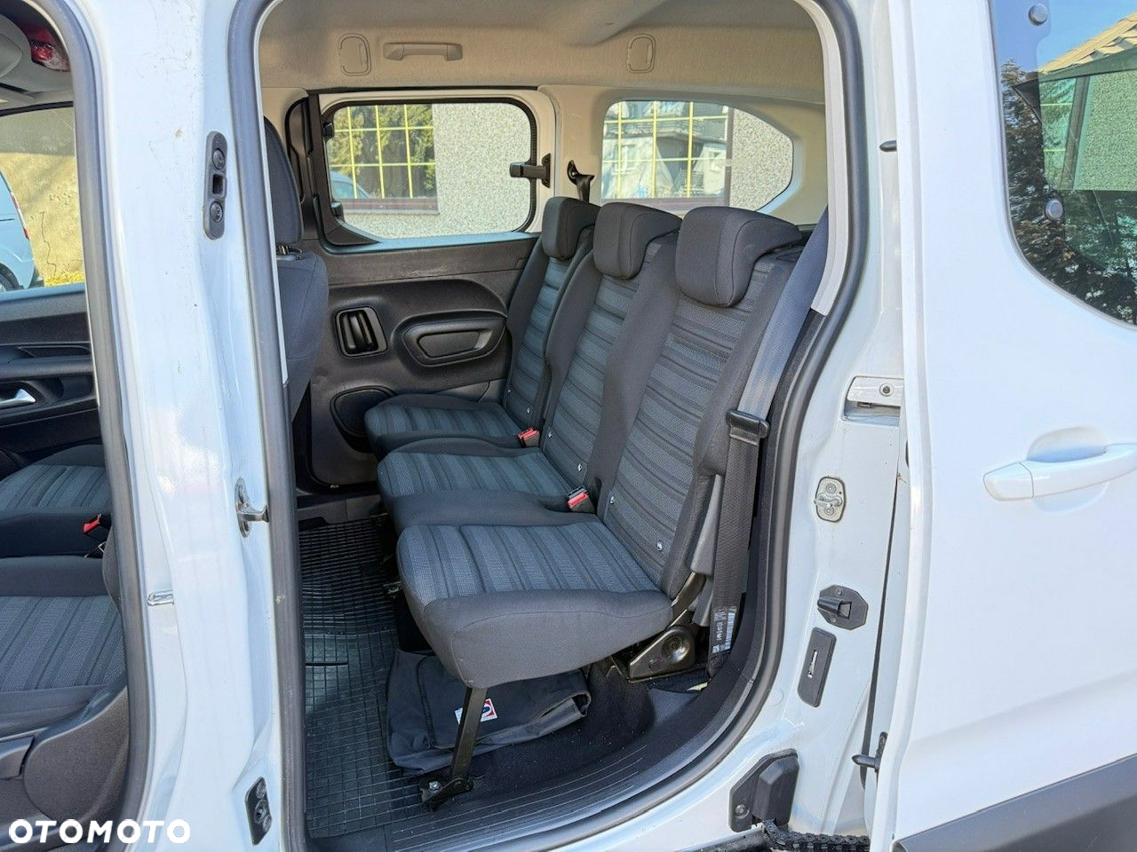 Opel Combo - 17
