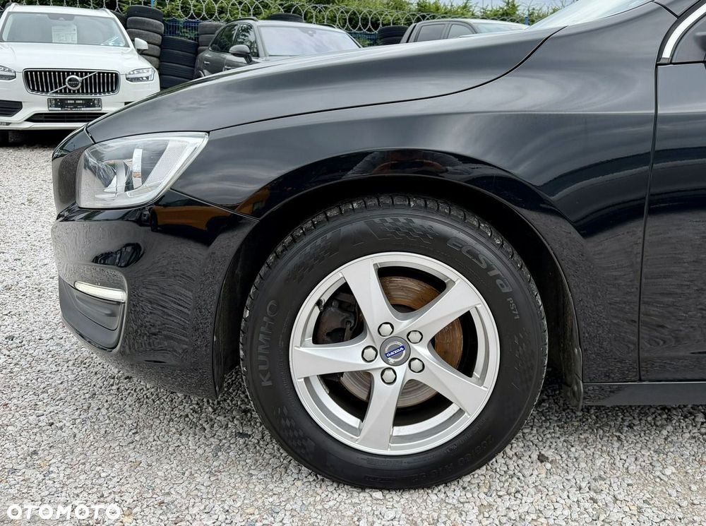Volvo S60 D3 Drive-E Momentum - 37