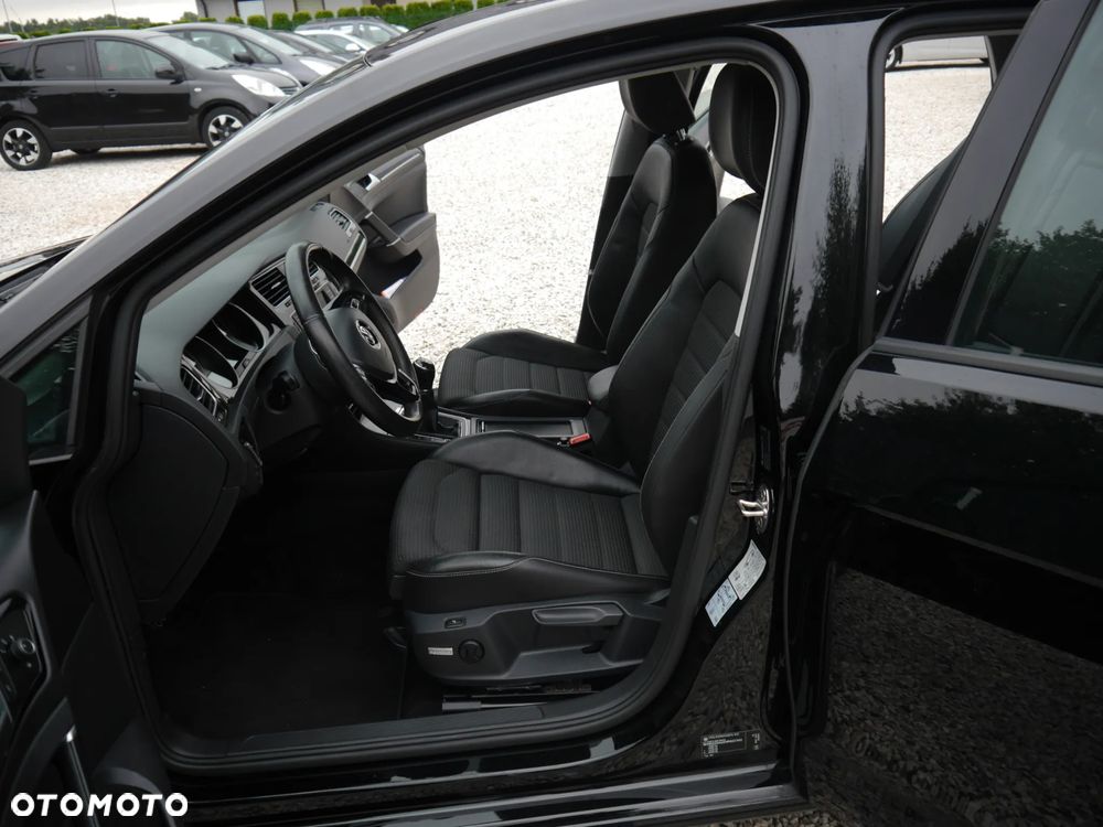 Volkswagen Golf 2.0 TDI (BlueMotion Technology) Highline - 12