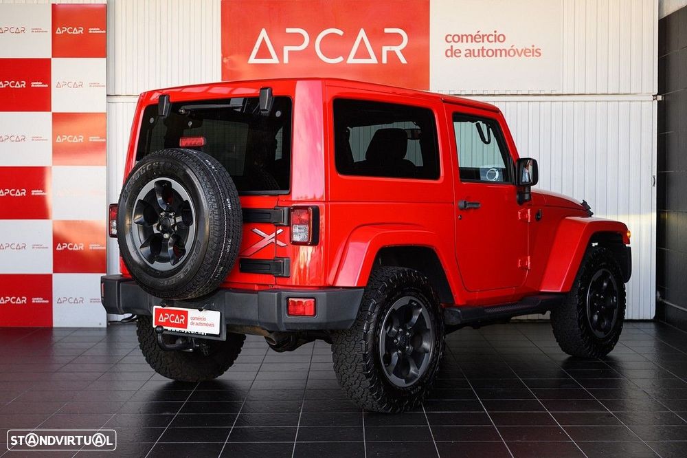 Jeep Wrangler 2.8 CRD Auto Sport - 3