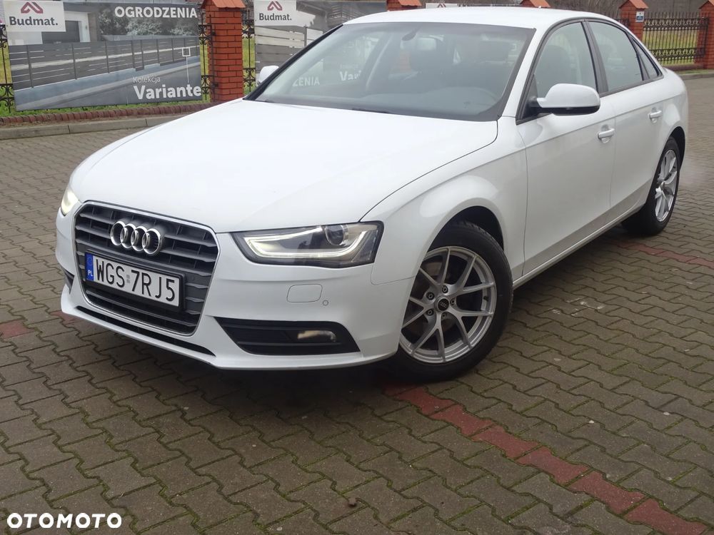 Audi A4 Limousine - 5