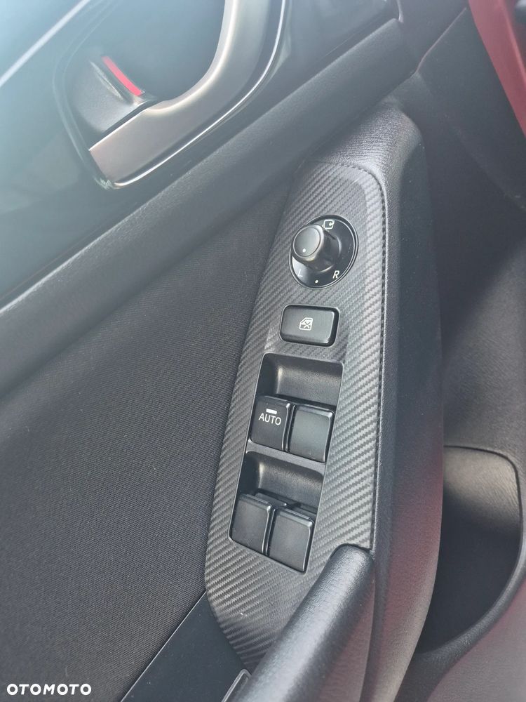 Mazda 3 2.0 Skyenergy EU6 - 12