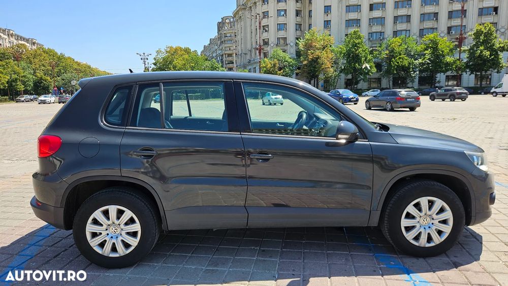 Volkswagen Tiguan 2.0 TDI 4Motion Trend & Fun - 9