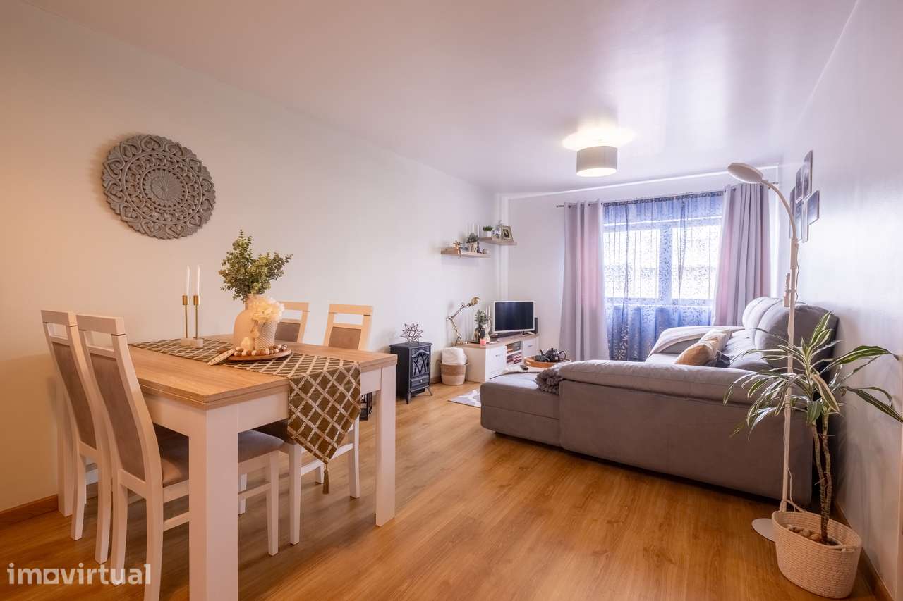 Apartamento T3 Remodelado em Avenida Fernão Jorge, Ponta Delgada - Grande imagem: 3/14