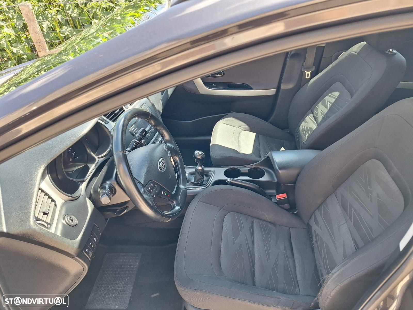 Kia Ceed 1.6 CRDi More Edition 100g - 9