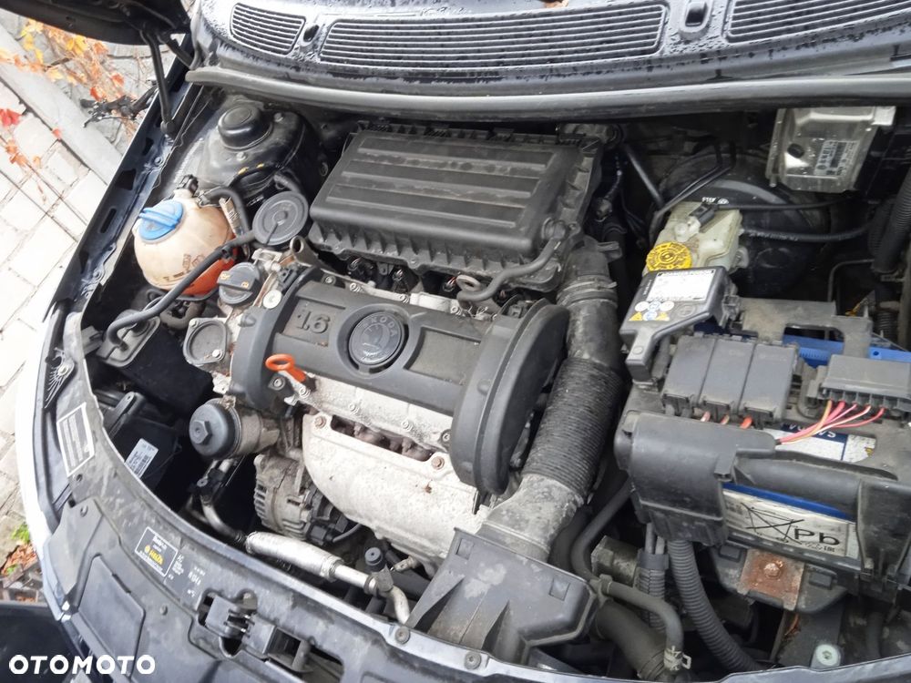 Na części Skoda Roomster 1.6 lakier 9153 silnik BTS skrzynia biegów HXL maska klapa błotnik drzwi - 13