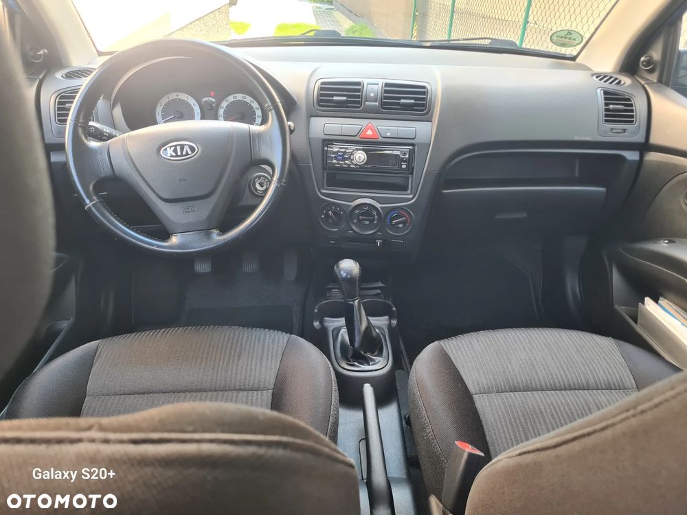 Kia Picanto - 8