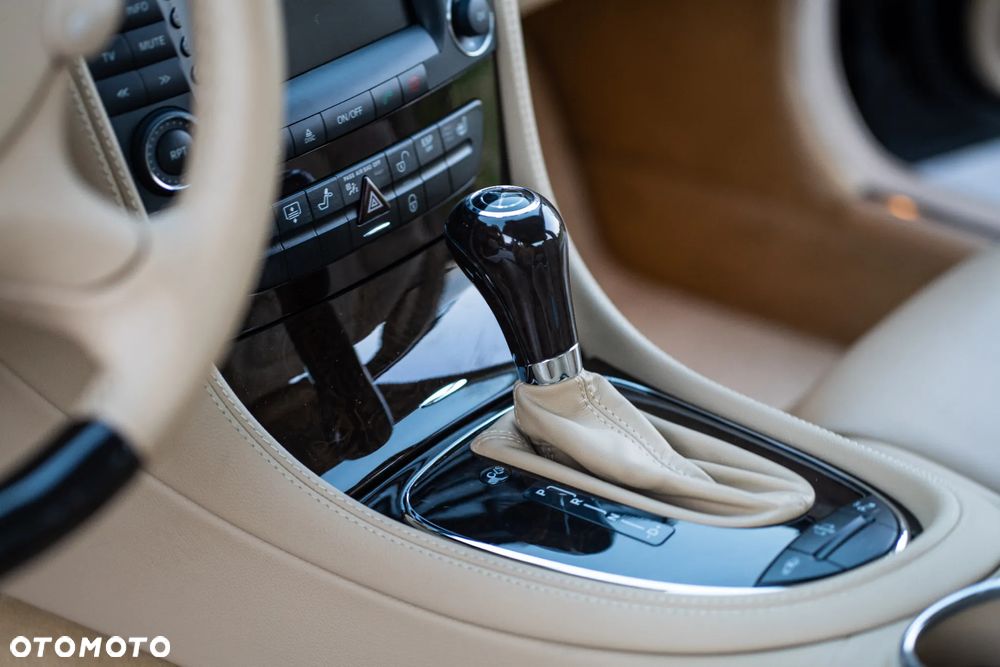 Mercedes-Benz CLS 500 7G-TRONIC - 19