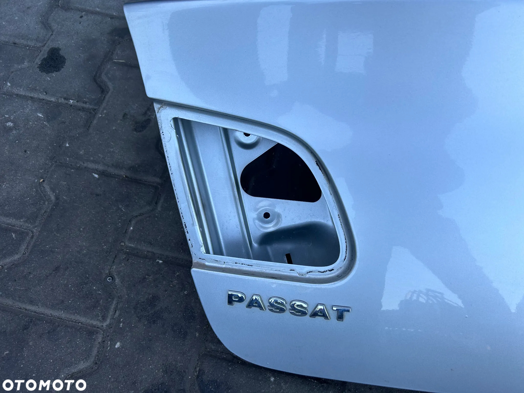KLAPA BAGAŻNIKA VW PASSAT B6 SEDAN LA7W SRENRNA WYSYŁKA !!!!! - 2