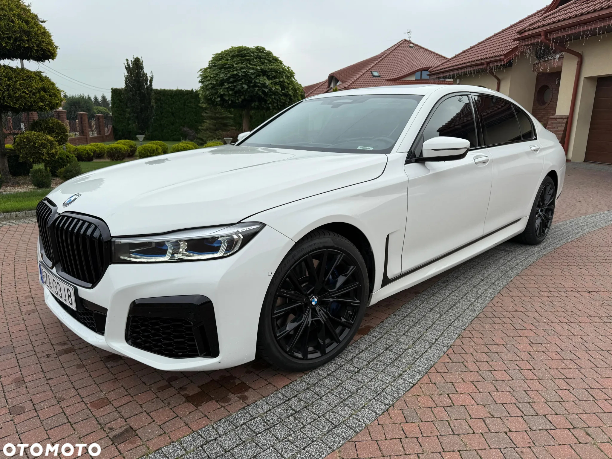 BMW Seria 7 750Li xDrive sport - 9