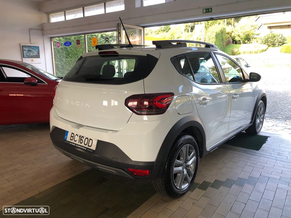 Dacia Sandero - 4