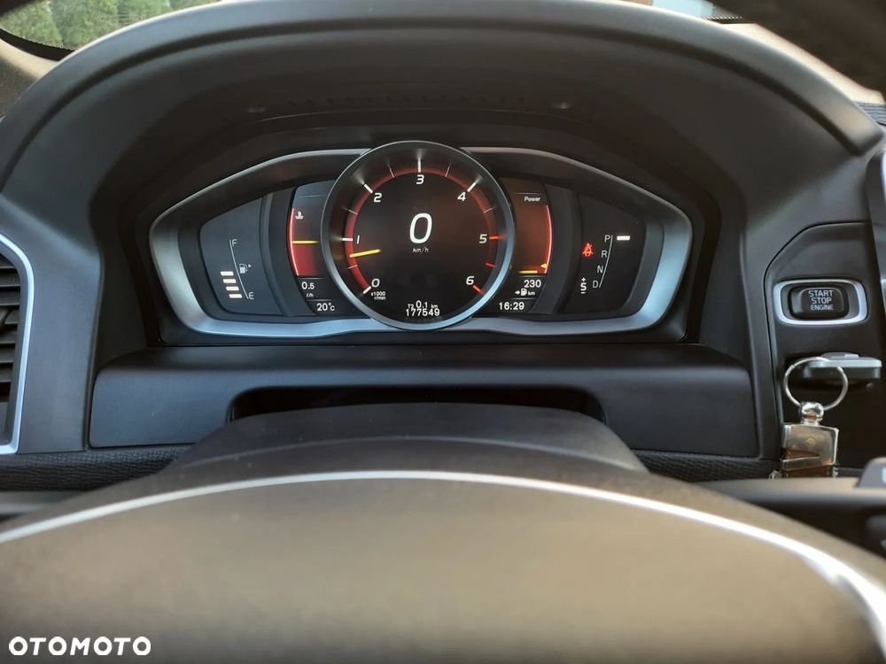 Volvo XC 60 - 19