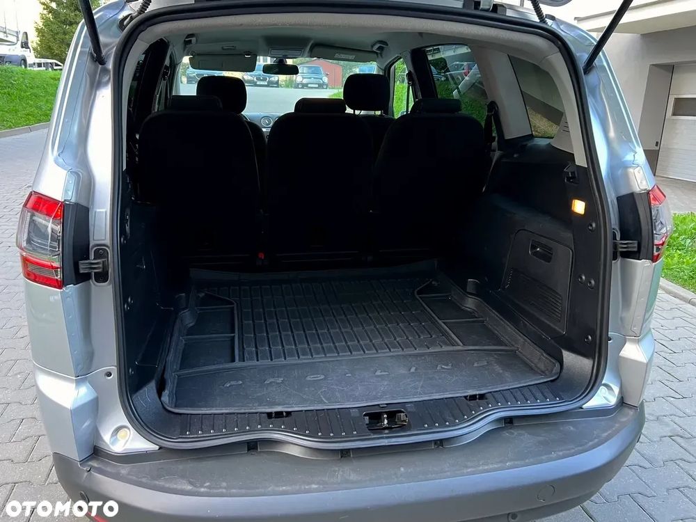 Ford S-Max 2.0 TDCi DPF Ambiente - 20