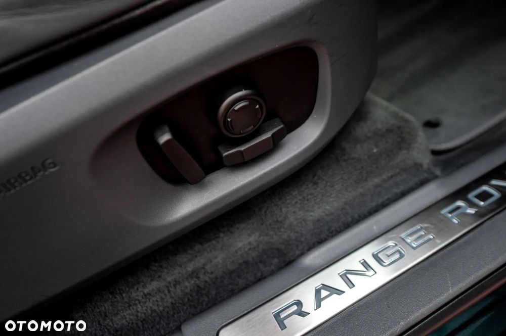 Land Rover Range Rover Evoque Si4 SE Dynamic - 22