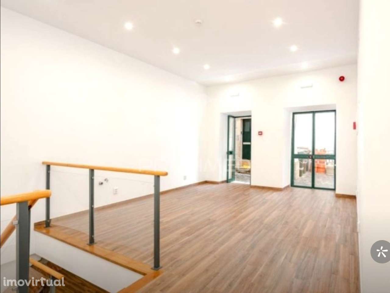 LOJA NO CENTRO DE ALFAMA - NEGÓCIO A NÃO PERDER - Grande imagem: 5/17