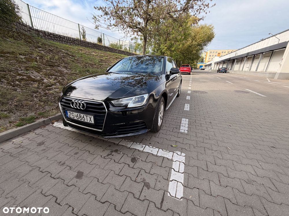 Audi A4 Limousine 2.0 TDI DPF clean diesel Attraction - 1