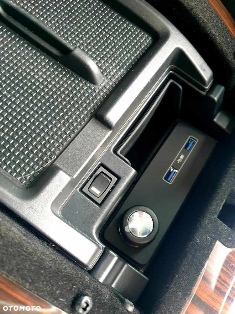 Land Rover Range Rover 4.4SD V8 AB EU6 - 23