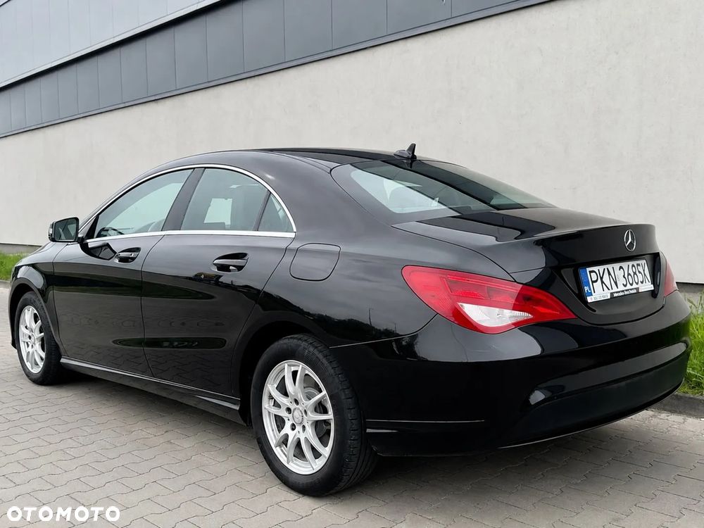 Mercedes-Benz CLA 180 BlueEffICIENCY Edition - 28