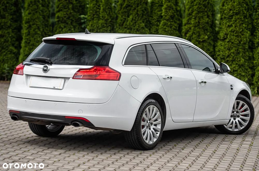 Opel Insignia 2.0 Turbo - 13