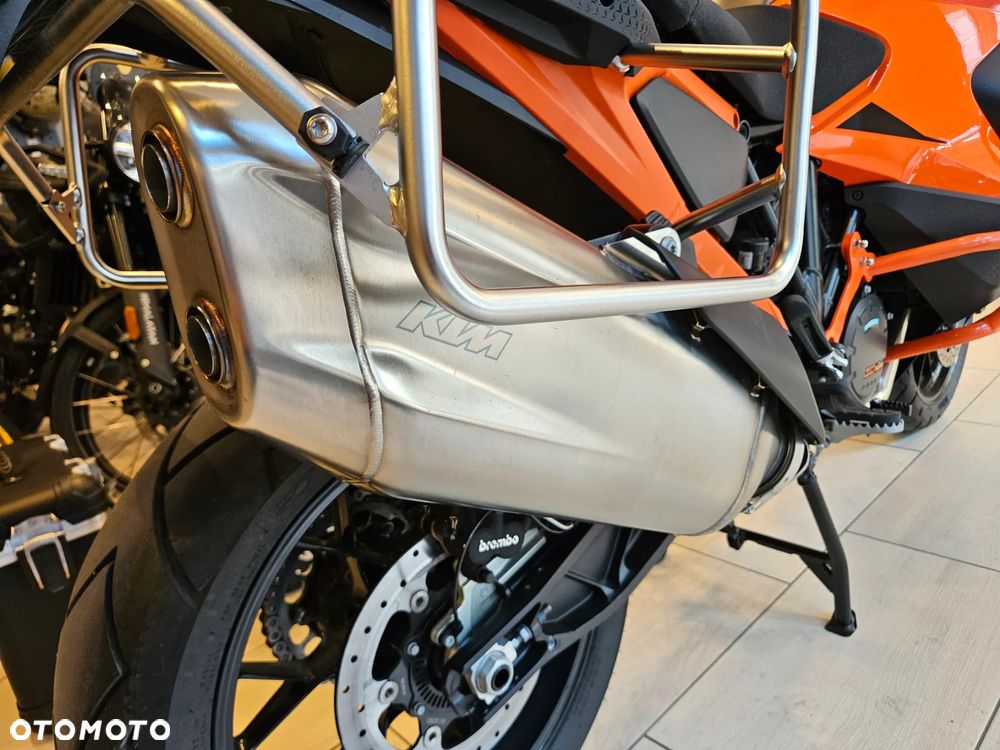 KTM Super Adventure - 26