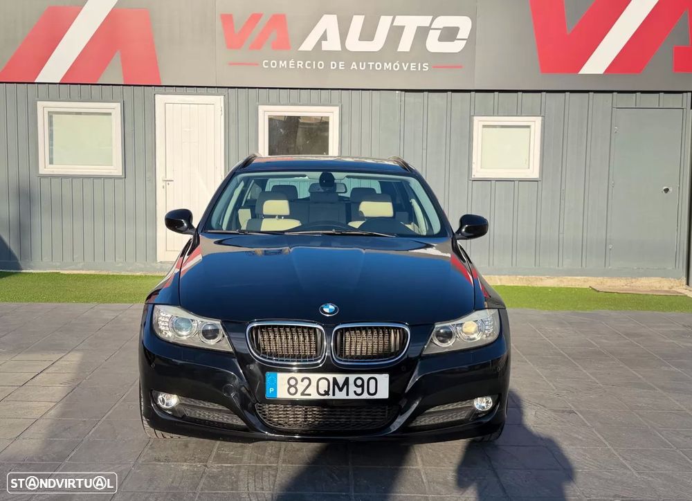 BMW 320 d Line Luxury - 3