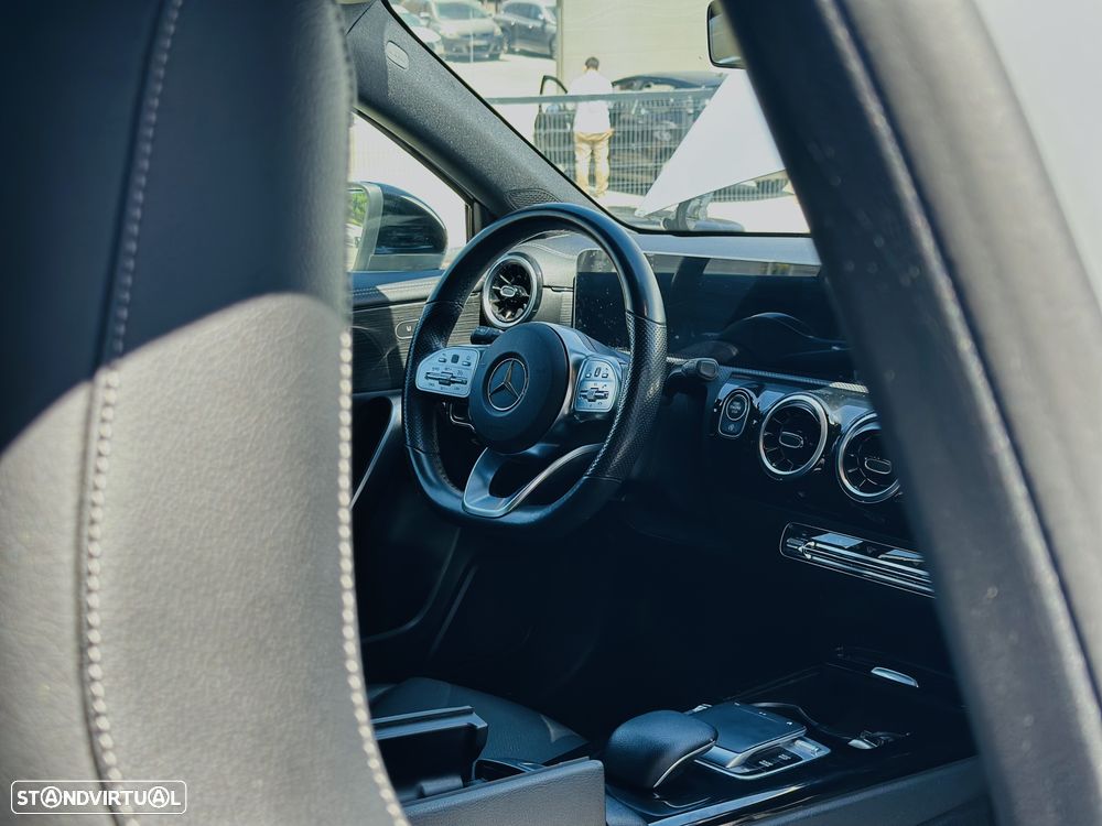 Mercedes-Benz A 180 d AMG Line Aut. - 35