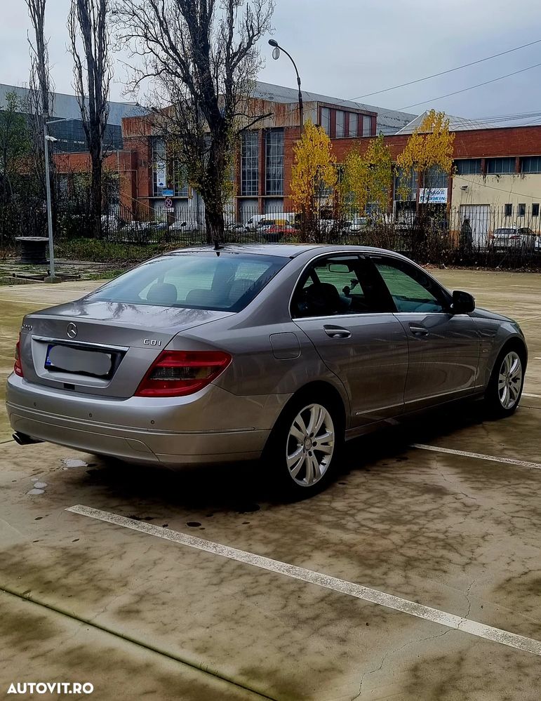 Mercedes-Benz C 220 CDI DPF Avantgarde - 10