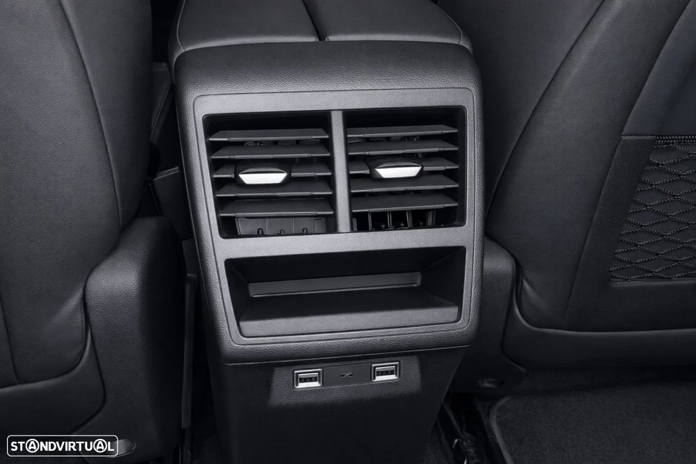 DS DS7 Crossback - 15