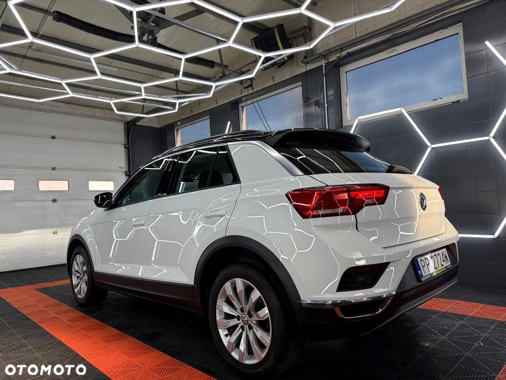 Volkswagen T-Roc 2.0 TDI SCR 4MOTION DSG Sport - 9