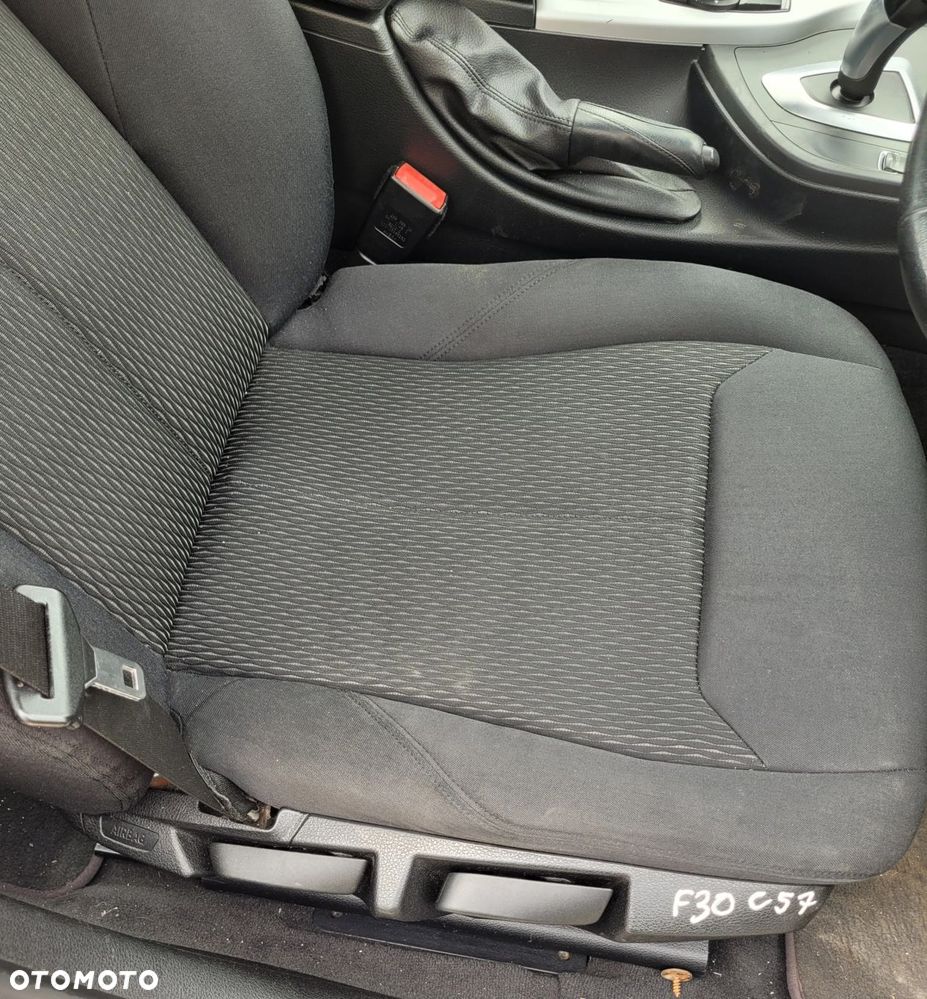FOTEL PRAWY PRZÓD PRZEDNI BMW 3 F30 F31 C57 - 2