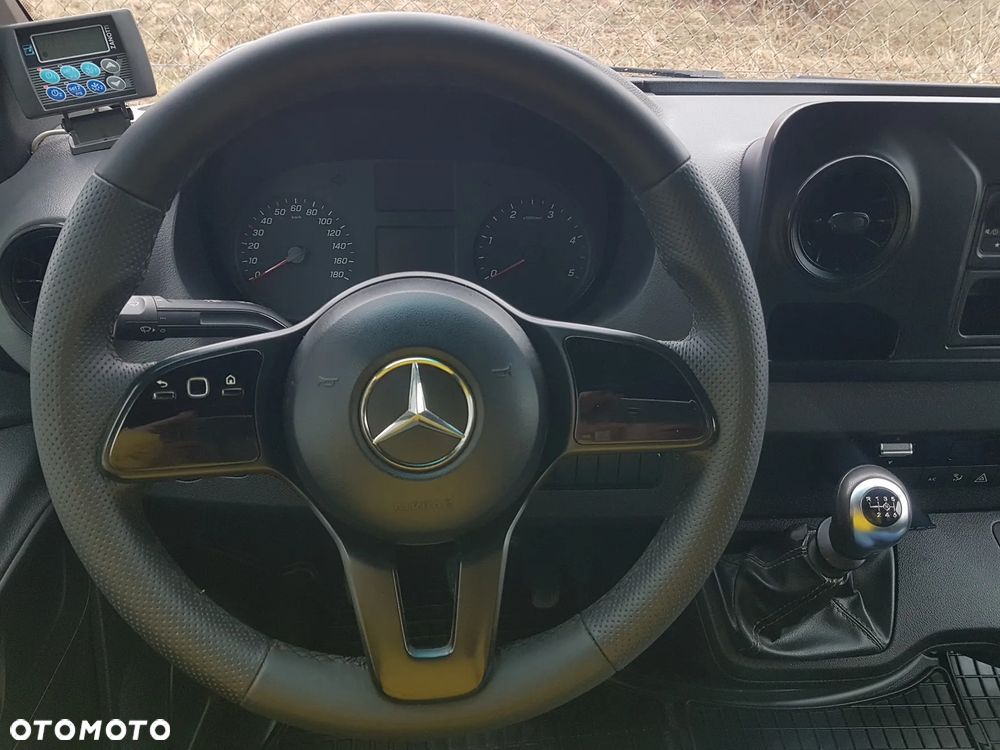 Mercedes-Benz Sprinter CHŁODNIA 8EP IZOTERMA AGREGAT ZANOTTI 4,12x2,15x2,30 KLIMA 314CDI - 27