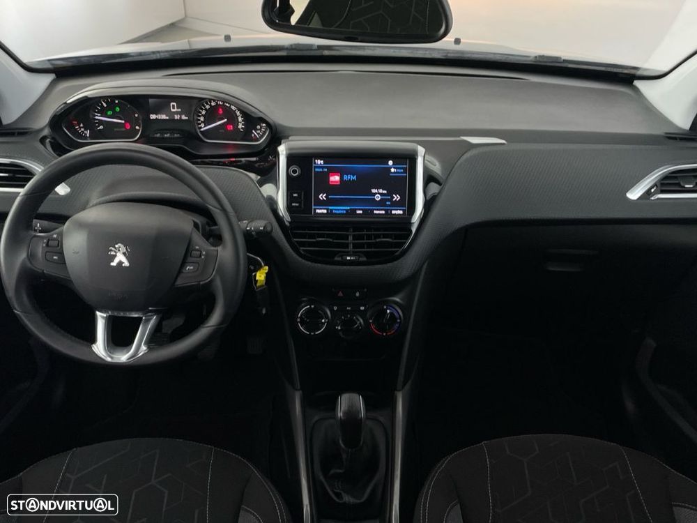 Peugeot 2008 1.6 BlueHDi Style - 10