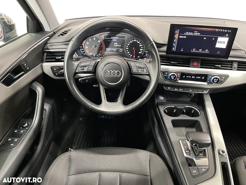 Audi A4 40 TFSI quattro S tronic MHEV Advance - 7