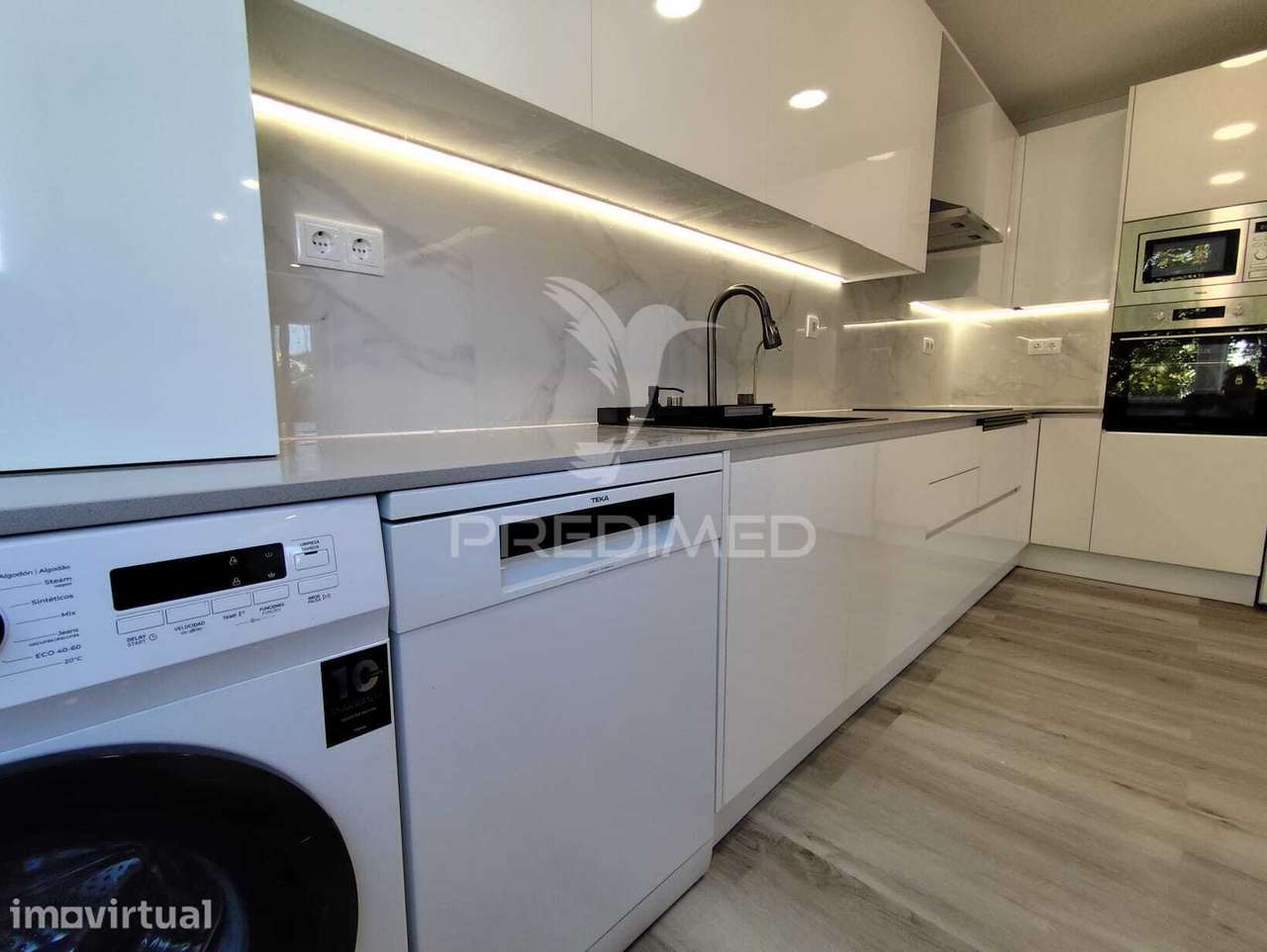 Apartamento no centro de Corroios totalmente remodelado - Grande imagem: 3/40