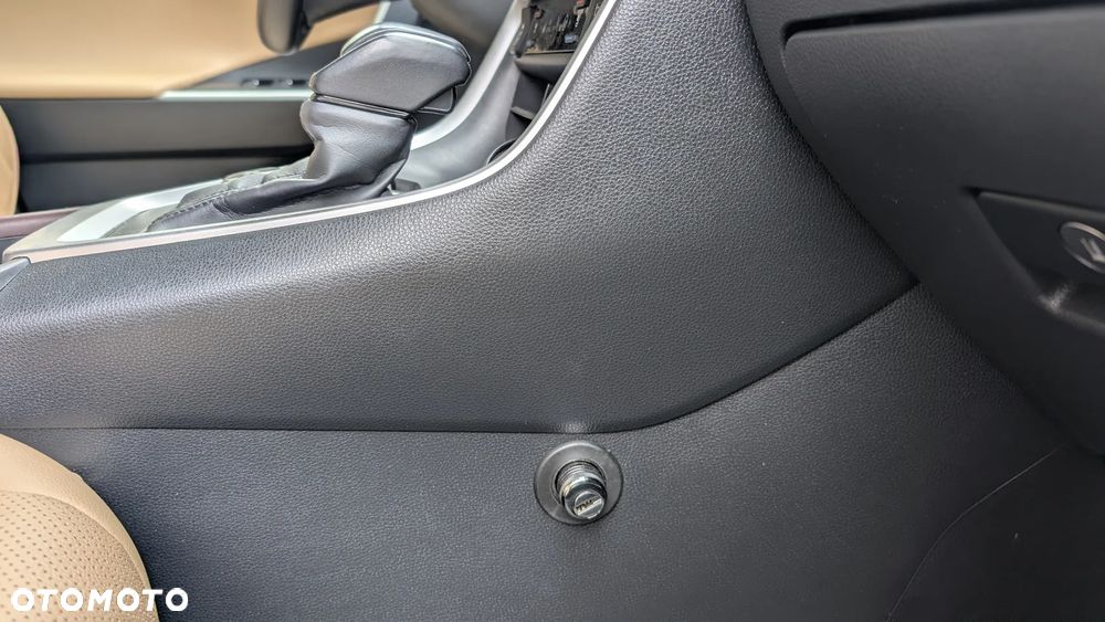 Toyota RAV4 2.5 Hybrid Executive 4x4 - 7