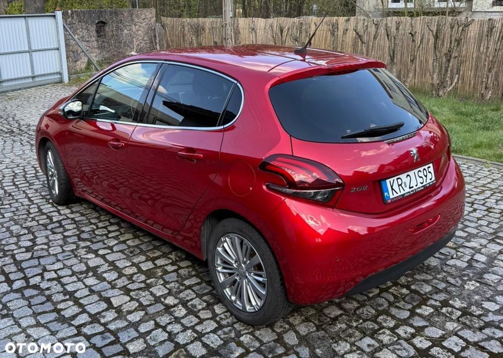 Peugeot 208 1.2 PureTech GPF Allure S&S - 3